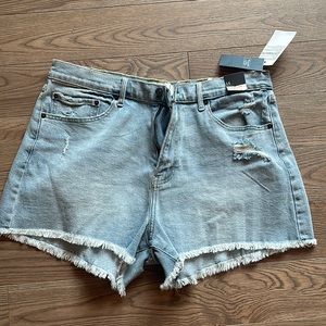 SOLD- Abercrombie high rise shorts
